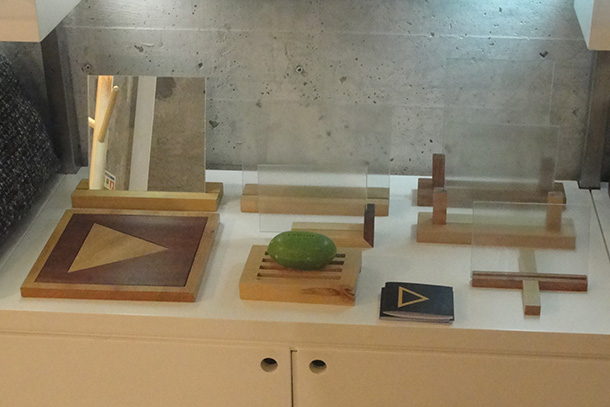 LAB store 